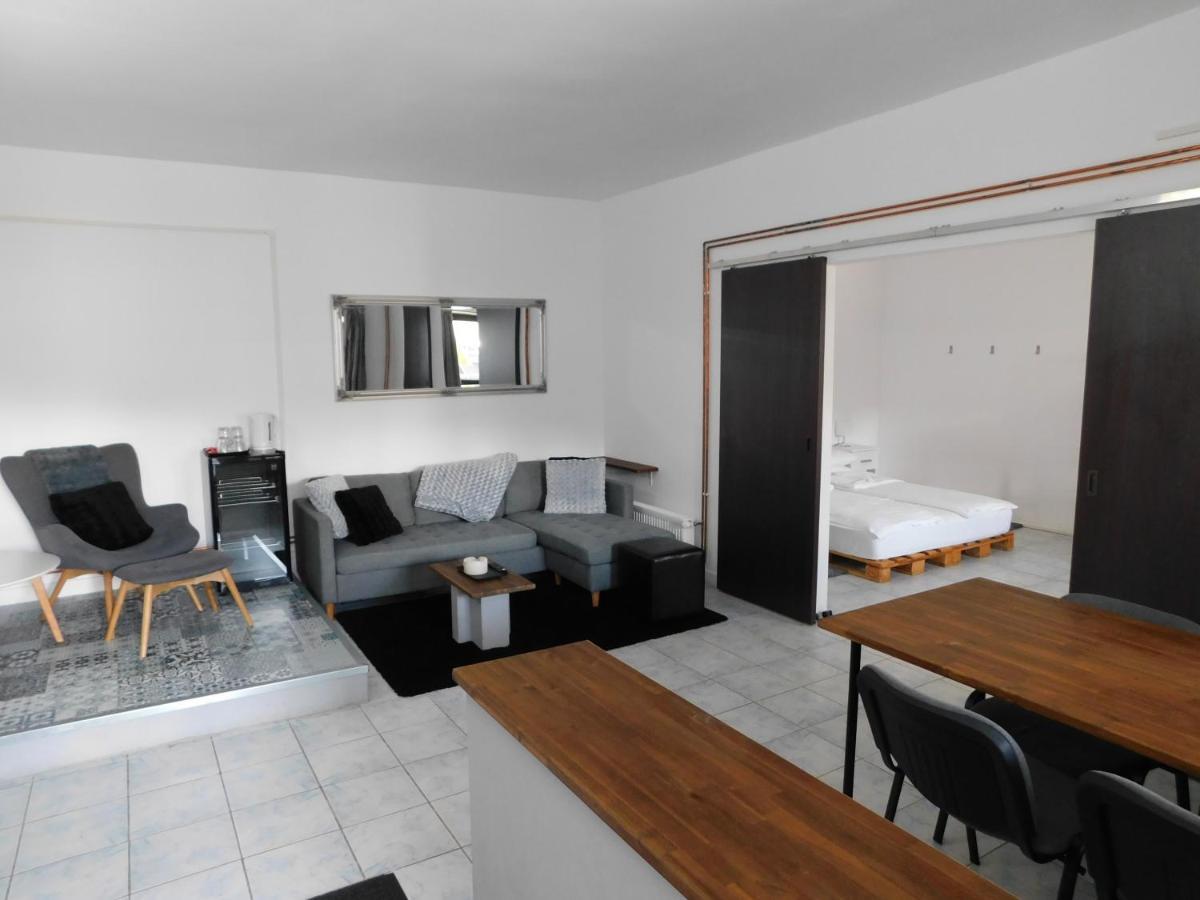 Mountain Vista Suites Zărneşti Exterior foto